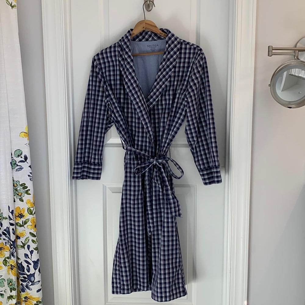 Nautica Robe Size S/M